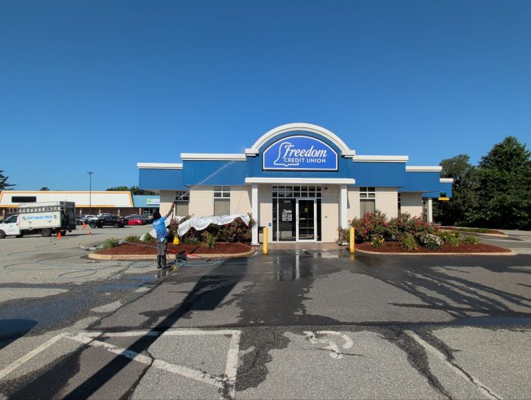 Building Washing job in northern Connecticut and MA area